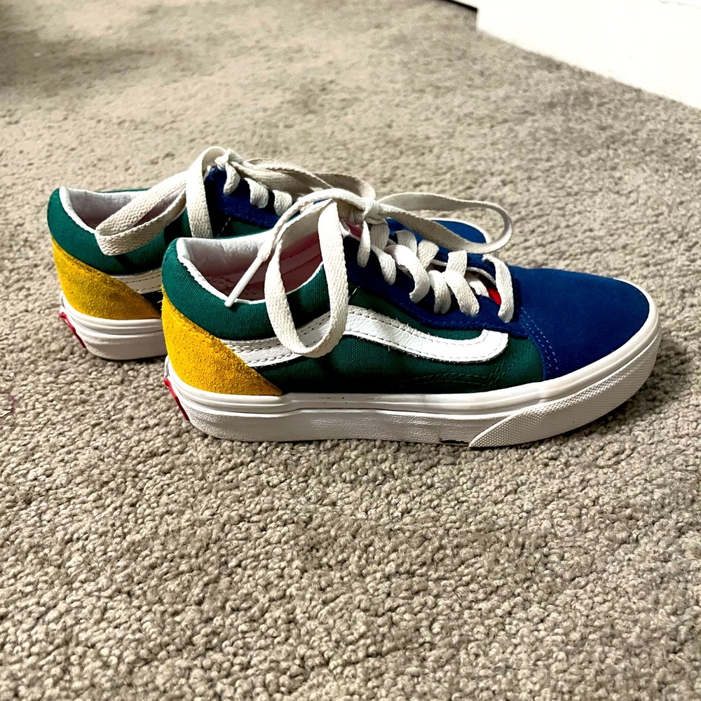 EUC (with box) Vans Old Skool Yacht Club Multi-color Sneakers